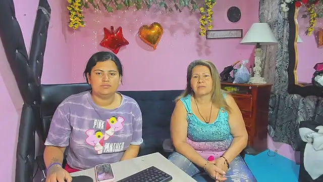 lesbiancuple online show from February 23, 12:46 pm