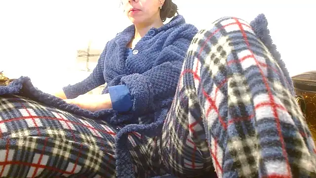 SquirtyMellissaLabia online show from January 20, 6:31 am
