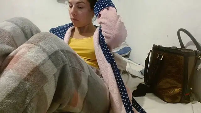 SquirtyMellissaLabia online show from January 23, 3:05 am