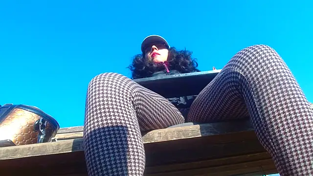 SquirtyMellissaLabia online show from February 12, 1:16 pm