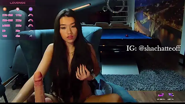 Snapshot of shachatteof chatting on October 15, 8:36 am shachatteof online show from October 15, 8:36 am