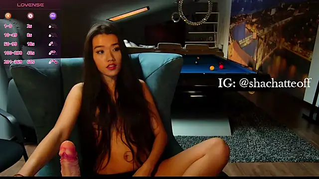 Snapshot of shachatteof chatting on October 27, 9:35 am shachatteof online show from October 27, 9:35 am