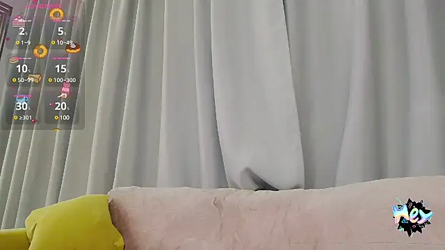 crystalmoon    online show from February 19, 10:42 pm