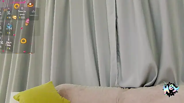 crystalmoon    online show from March 6, 8:16 pm