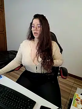 kayortiiz online show from July 23, 1:58 am