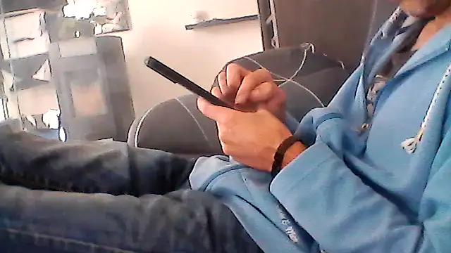 mickzizi online show from October 9, 10:13 am