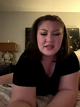 RosieDixx online show from December 2, 7:03 am