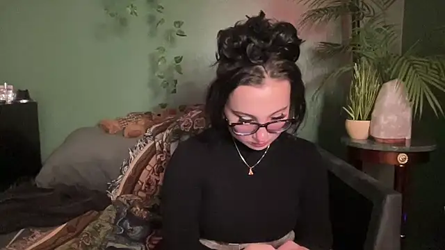 sweetandwet daddy online show from October 2, 12:01 pm