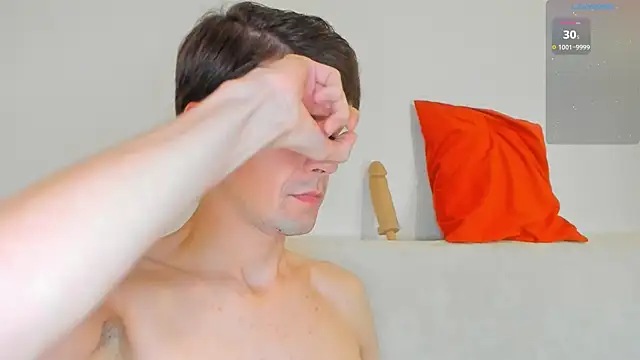 Jasper Sun online show from October 22, 8:52 pm