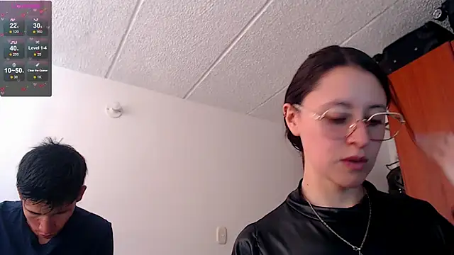 Snapshot of Juls_winter_ chatting on January 19, 6:21 pm Juls winter online show from January 19, 6:21 pm