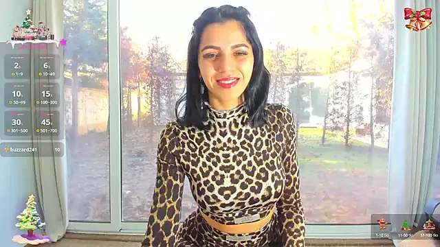 Snapshot of Sarabecker chatting on December 20, 9:32 am Sarabecker online show from December 20, 9:32 am