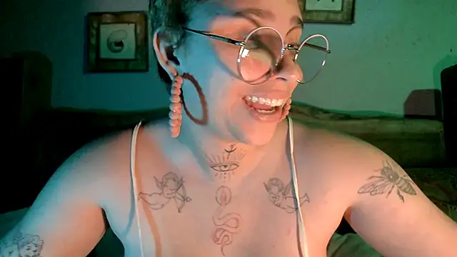 Lilmuh  online show from February 22, 11:46 pm