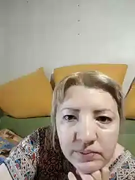 stefanyharper16 online show from November 4, 7:24 pm