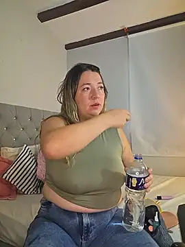 isabella rossse online show from January 10, 2:19 pm