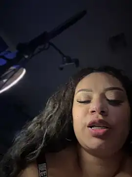 CarmelaAnthony online show from February 20, 1:08 pm