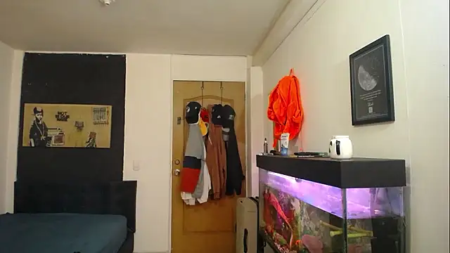 romeolovedark online show from December 3, 9:56 pm