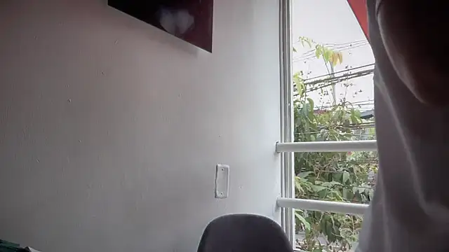 Snapshot of romeolovedark chatting on October 15, 4:40 pm romeolovedark online show from October 15, 4:40 pm