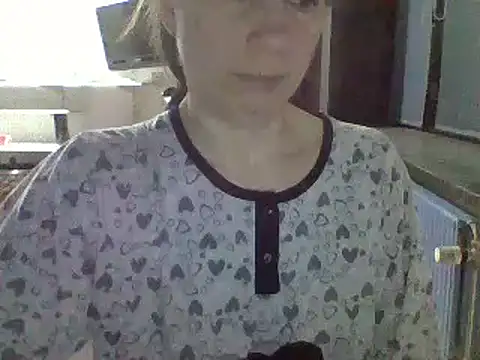 Moi Lina online show from December 12, 8:21 pm