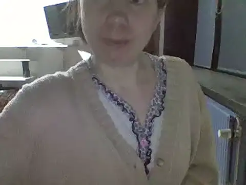 Moi Lina online show from December 28, 12:04 am