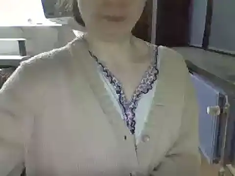 Moi Lina online show from January 3, 11:55 pm