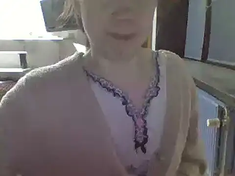 Moi Lina online show from January 8, 10:16 pm