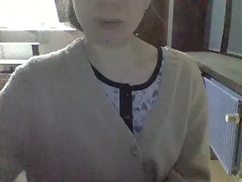 Moi Lina online show from February 2, 1:45 am