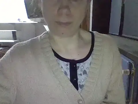 Moi Lina online show from February 5, 9:29 pm