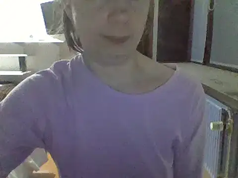 Moi Lina online show from March 15, 11:50 pm