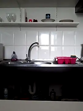 Moi Lina online show from October 8, 1:20 pm