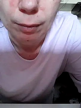 Snapshot of Moi_Lina chatting on February 25, 2:48 pm Moi Lina online show from February 25, 2:48 pm