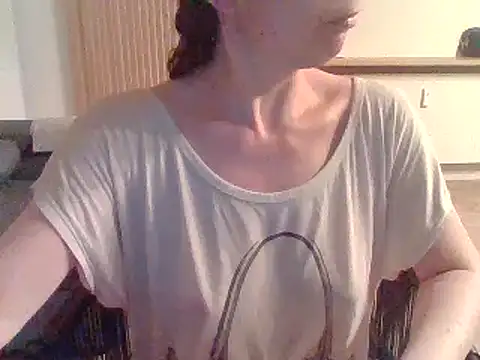 Moi Lina online show from July 17, 10:58 pm