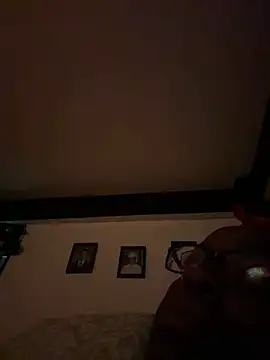 ChocolateBuns101 online show from December 23, 12:46 am