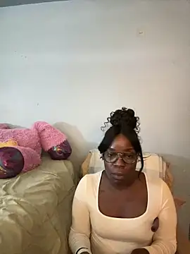 ChocolateBuns101 online show from December 29, 5:42 am