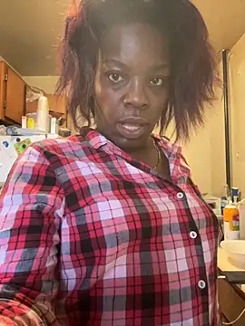 ChocolateBuns101 online show from November 16, 2:33 pm