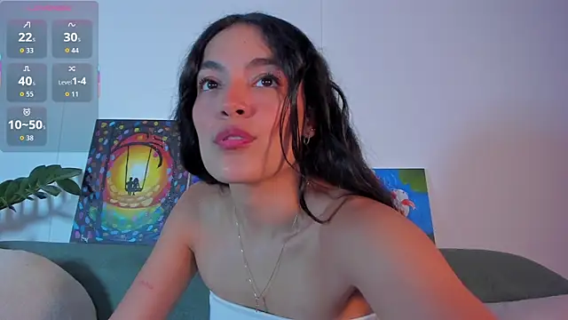 Snapshot of TIFFANYRUSSO chatting on October 21, 4:57 am TIFFANYRUSSO online show from October 21, 4:57 am