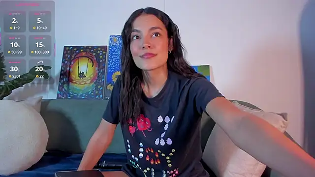 Snapshot of TIFFANYRUSSO chatting on October 24, 3:58 am TIFFANYRUSSO online show from October 24, 3:58 am