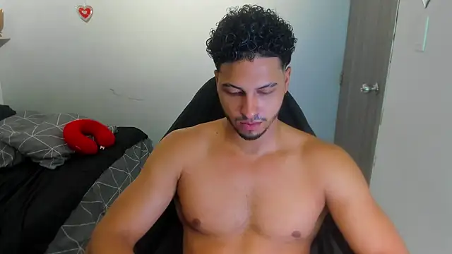 Kris Khalifa69 online show from July 8, 10:03 pm