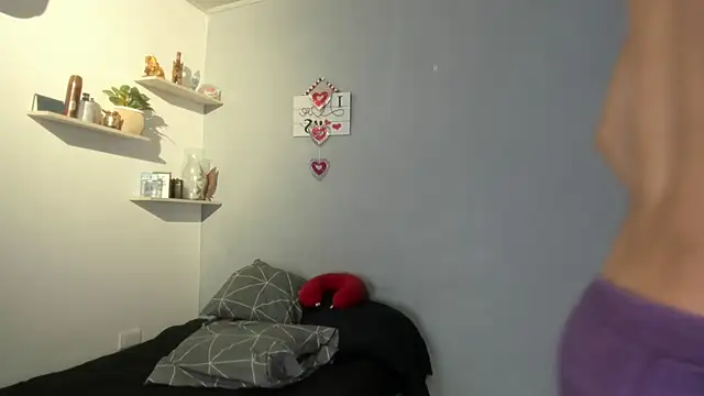 Kris Khalifa69 online show from July 17, 1:29 pm