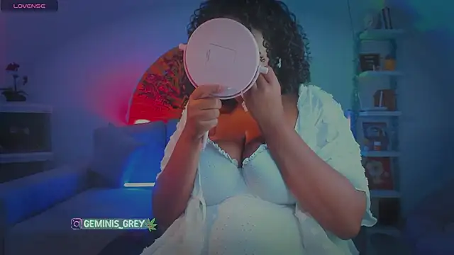 Snapshot of 420Geminis chatting on October 12, 6:23 am 420Geminis online show from October 12, 6:23 am