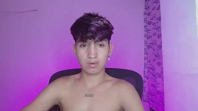 littlextreme online show from February 23, 7:22 am