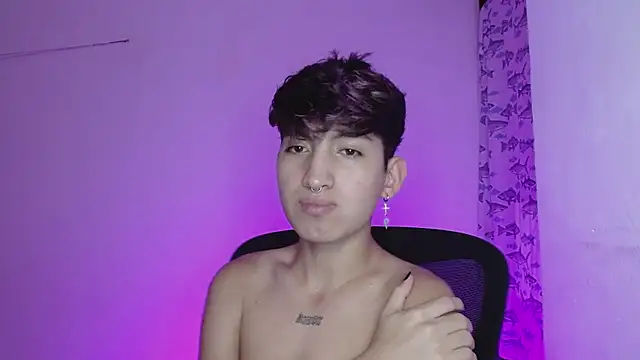 littlextreme online show from February 27, 10:26 am