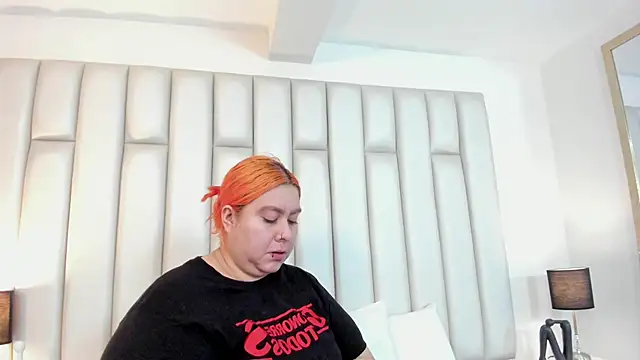 Snapshot of aandreaperez chatting on September 20, 12:28 pm aandreaperez online show from September 20, 12:28 pm