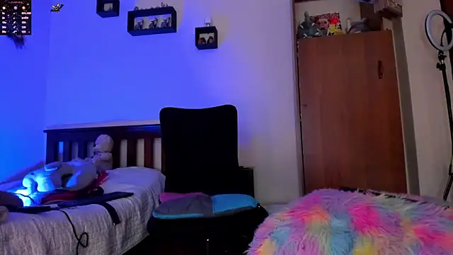 Cheerryll online show from February 2, 8:08 pm