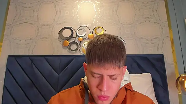 SebastianMaximoff online show from December 30, 12:09 pm