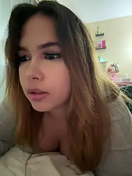 cyberspaceangell online show from February 2, 5:10 am