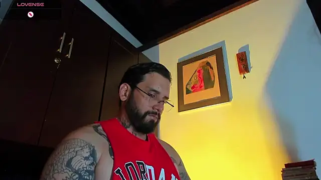 CamiloGray  online show from March 19, 2:43 pm