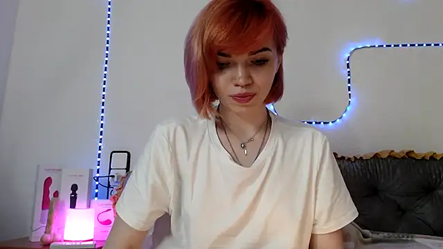Snapshot of olivka-flower chatting on July 16, 8:04 pm olivka-flower online show from July 16, 8:04 pm