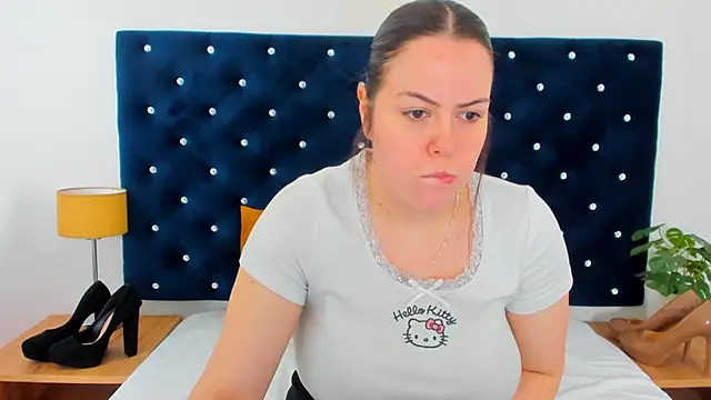 EvaLick online show from February 3, 7:24 am