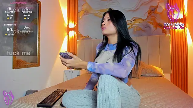 adda mancini online show from October 24, 6:10 am