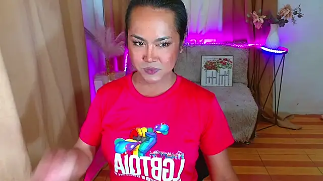 negrashemalexxx online show from September 20, 1:01 pm